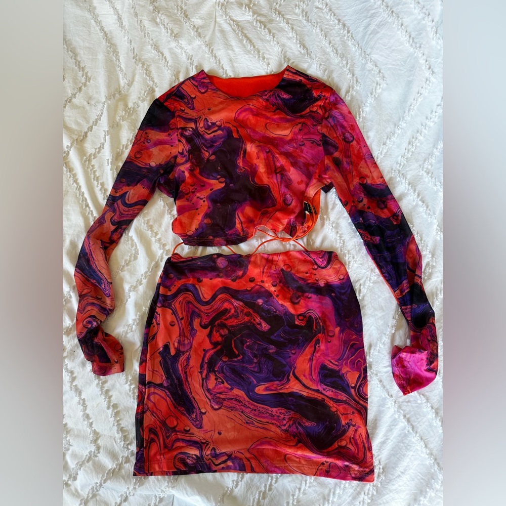 SHEIN two piece tie dye set
Size: medium